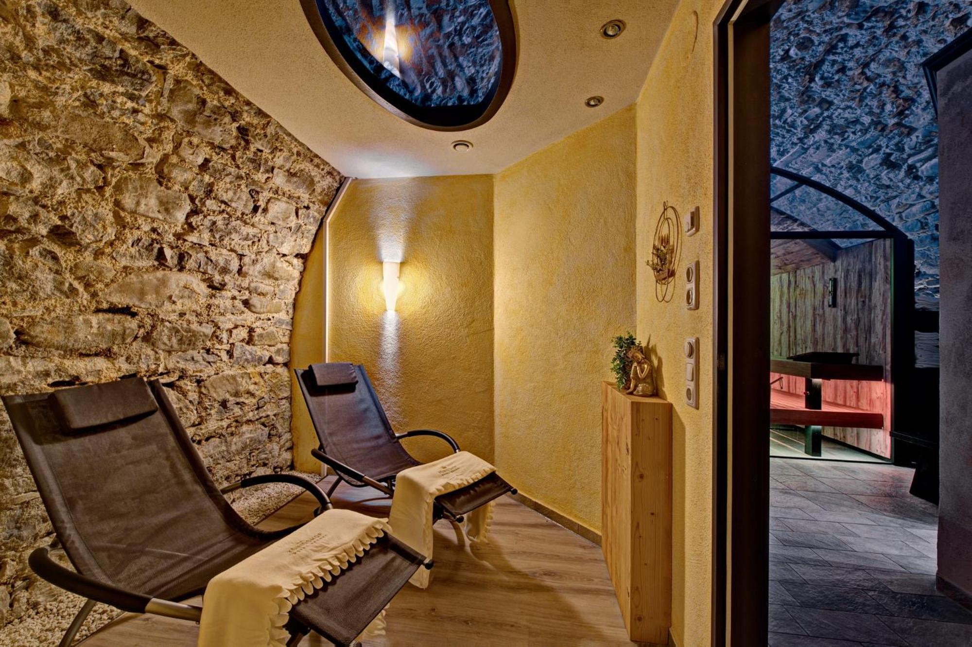 Koenigshof Hotel Resort Оберщауфен Екстериор снимка
