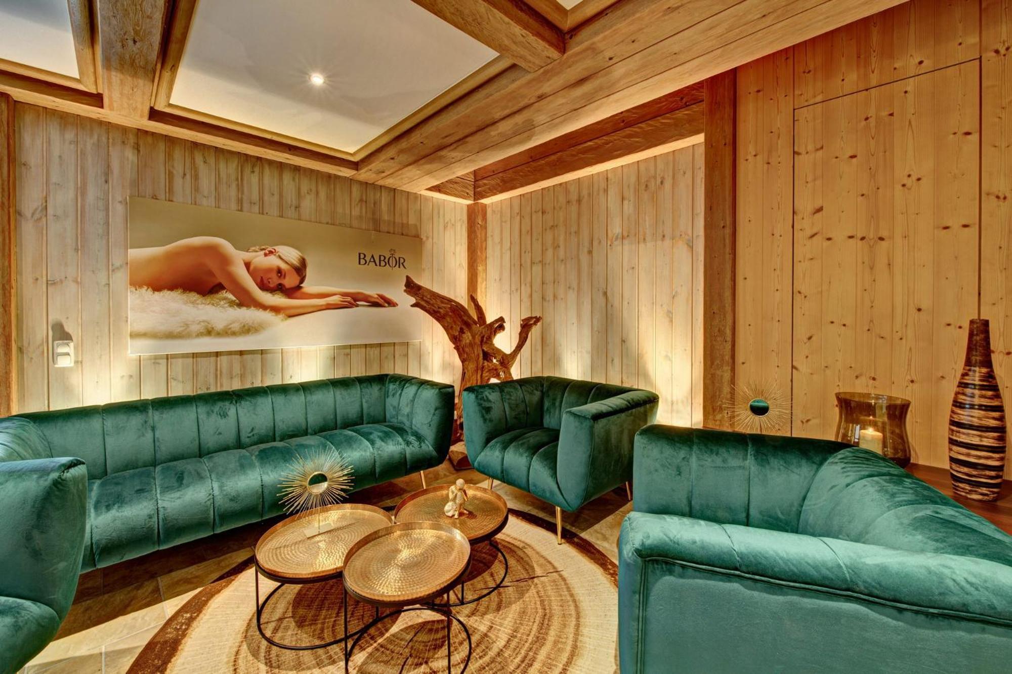 Koenigshof Hotel Resort Оберщауфен Екстериор снимка